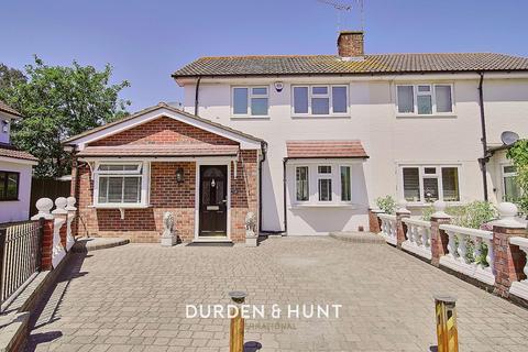 3 bedroom semi-detached house for sale, Lambourne Crescent, Chigwell, IG7