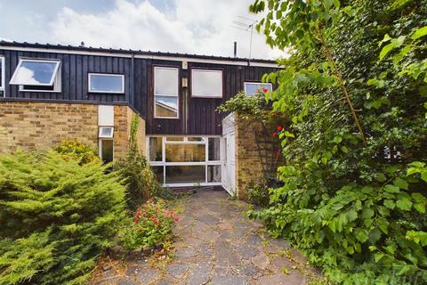 16 Crofters Mead, Croydon, CR0 9HS