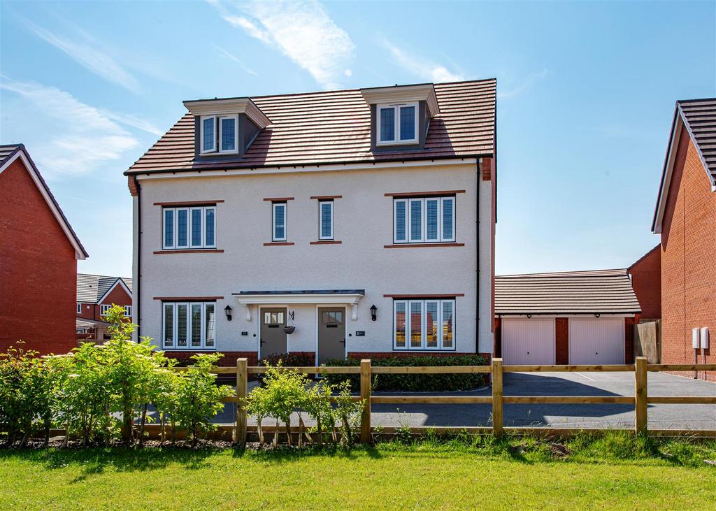 8 Marshall Way, Codsall, Wolverhampton 3 bed semidetached house for