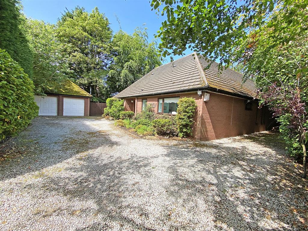 Victoria Road, Formby, Liverpool 4 bed house for sale £795,000