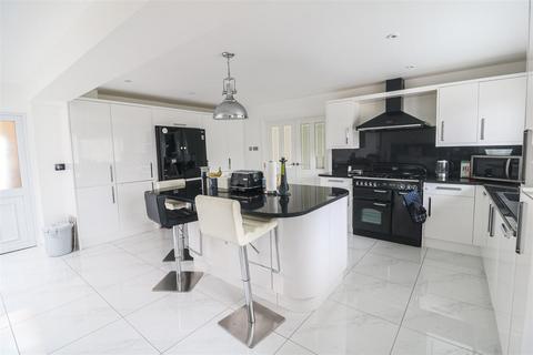 20 Thurstans, Harlow, CM19 4RS