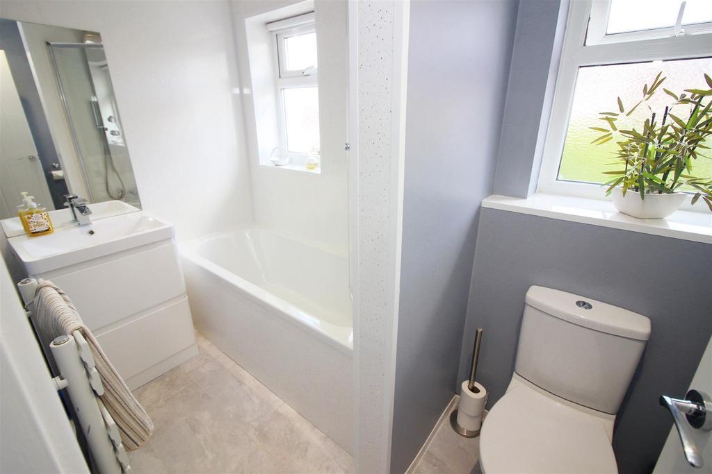 Bathroom.jpeg