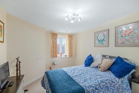 1 bedroom apartment for sale, Somers Brook Court, Newport, Isle of Wight, PO30 5UN