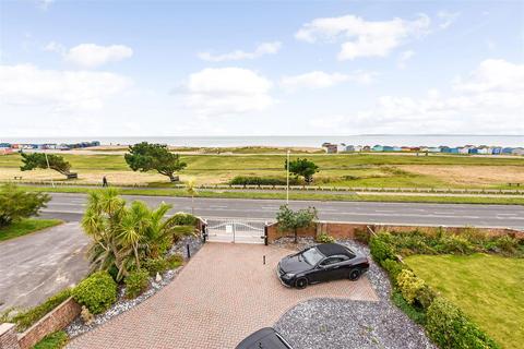 5 bedroom detached house for sale, Sea Front, Hayling Island