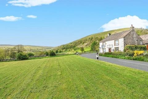 4 bedroom detached house for sale, Buckden Village Store / Private Dwelling