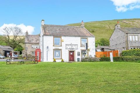 4 bedroom detached house for sale, Buckden Village Store / Private Dwelling