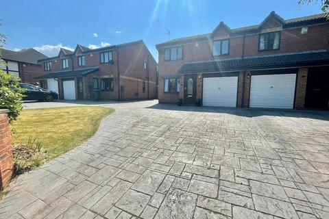 46 Applegarth, Coulby Newham, Middlesbrough, TS8 0UY