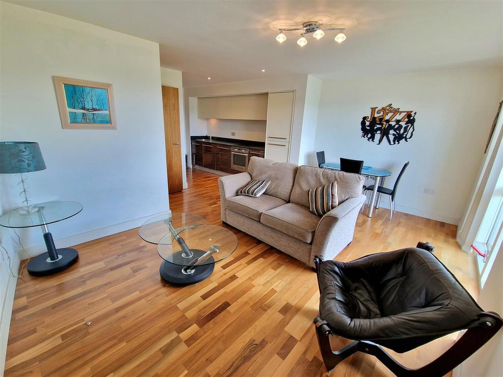 Hemisphere, 18 Edgbaston Crescent, Birmingham 1 bed apartment £900