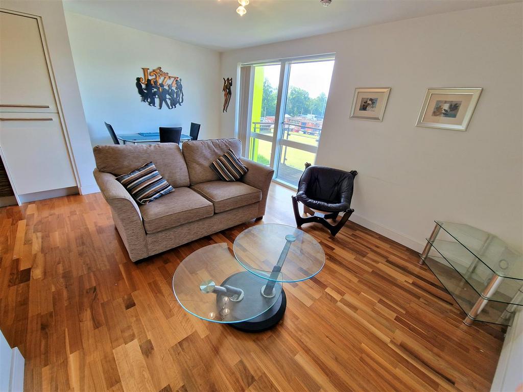 Hemisphere, 18 Edgbaston Crescent, Birmingham 1 bed apartment £900