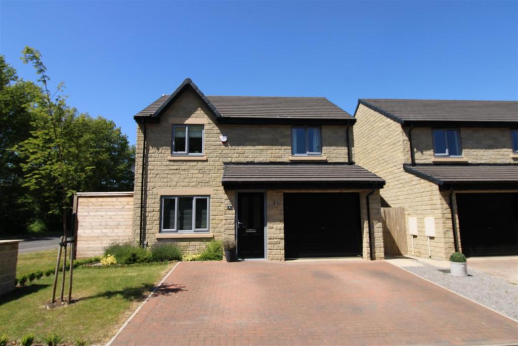 Wellington Drive, Middleton St. Darlington 4 bed detached house