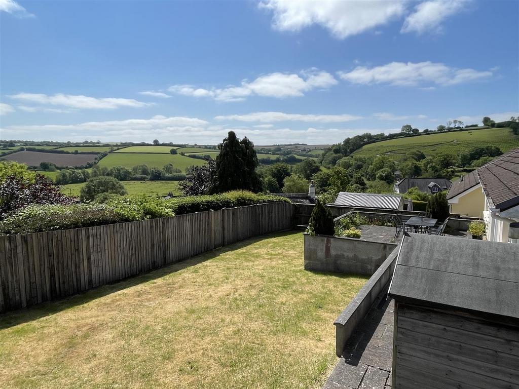 North Molton 2 bed bungalow for sale £365,000