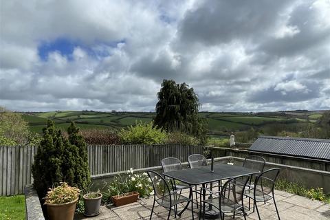 3 Broad Close, North Molton, South Molton, EX36 3JD