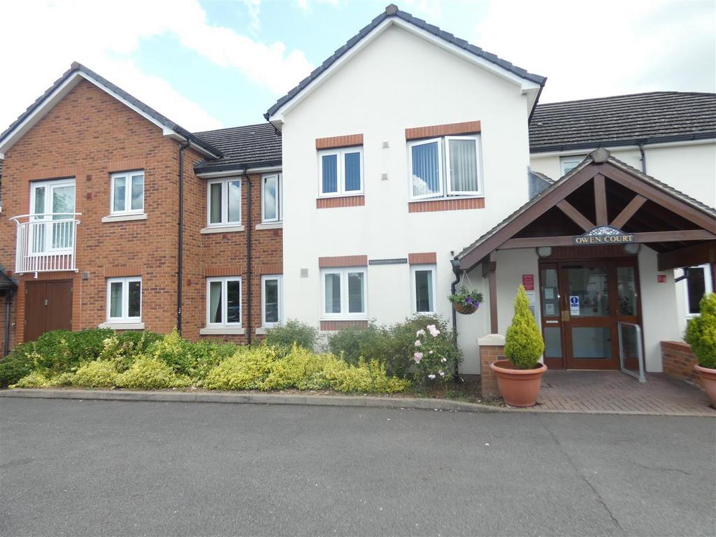 Owen Court, Hollyfield Road, Sutton Coldfield 1 bed property for sale