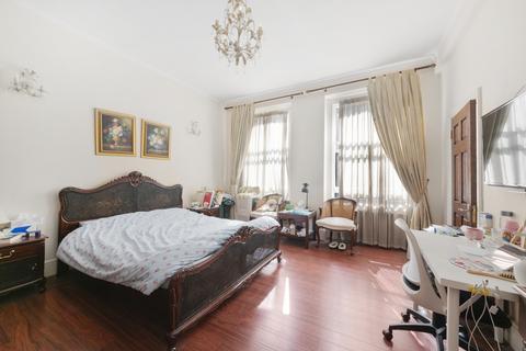3 bedroom flat to rent, Thurloe Place, SW7