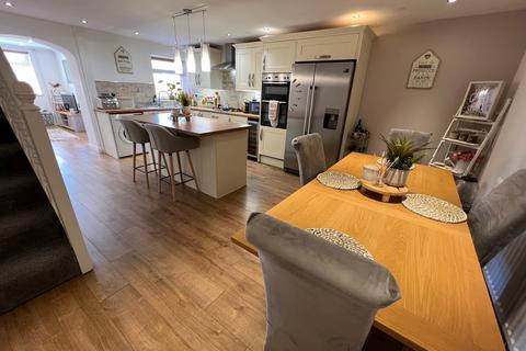 39 Cornwall Road, Tonypandy, CF40 1PR