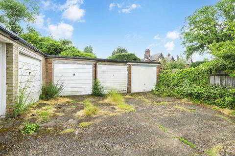 1 Chilston Close, Tunbridge Wells, TN4 9LS