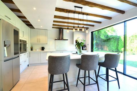 4 bedroom detached house for sale, London Road, East Grinstead, West Sussex, RH19