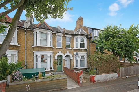 1 bedroom flat to rent, Lea Hall Road, Leyton