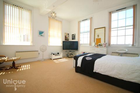 3 bedroom apartment for sale, 162 Queens Promenade,  Blackpool, FY2