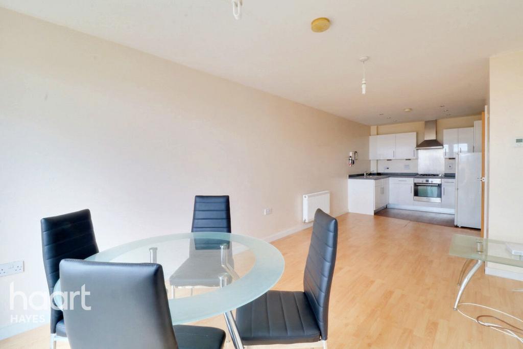 Taywood Road, NORTHOLT 1 bed apartment £210,000