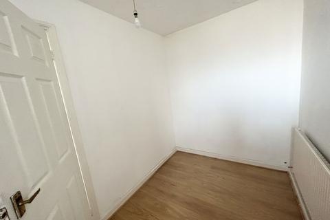 3 bedroom apartment for sale, Waterloo Walk, washington, Washington, Tyne and Wear, NE37 3EN
