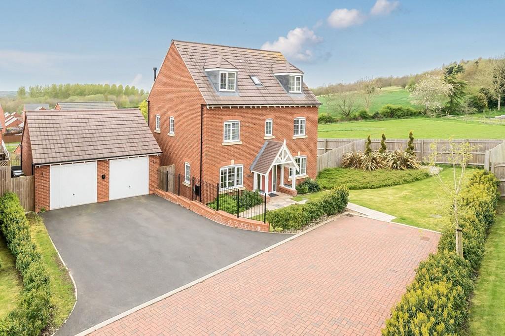 Wilkinson Close, AshbydelaZouch LE65 5 bed detached house for sale