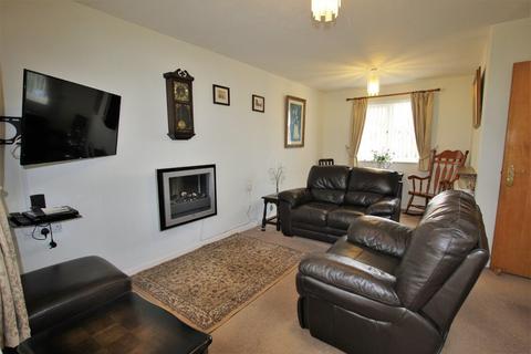 2 bedroom terraced bungalow for sale - Upland Drive, Markfield LE67