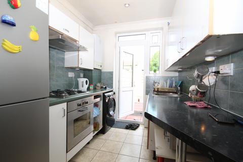 3 bedroom terraced house for sale - Mount Pleasant, Wembley, Middlesex HA0