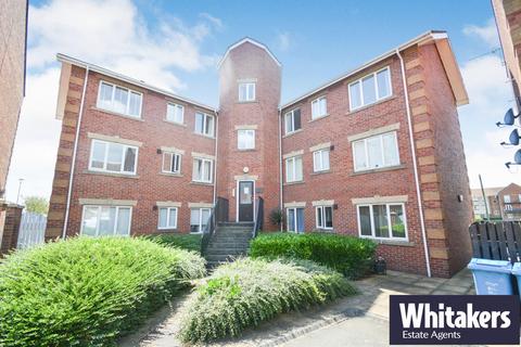 3 bedroom apartment to rent, Lock Keepers Court, Hull, HU9