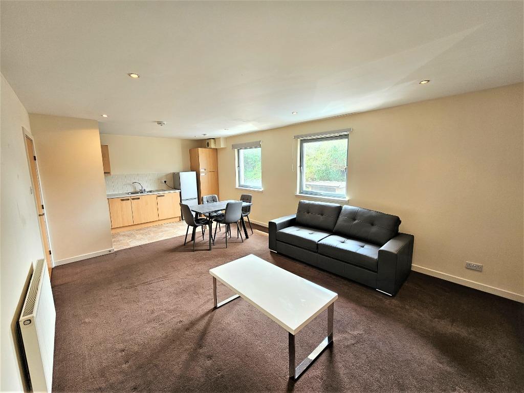 Merkland Lane, Old Aberdeen... 2 bed flat £850 pcm (£196 pw)