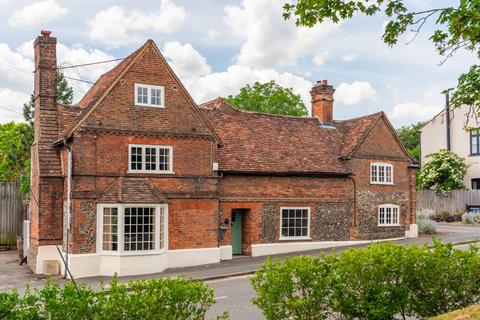 4 bedroom detached house for sale, High Street, Lane End, Buckinghamshire, HP14