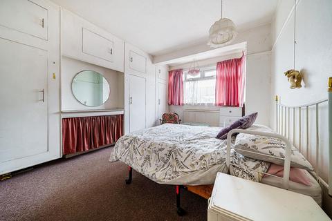 201 Woodmansterne Road, London, SW16 5TY
