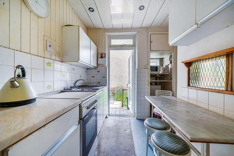 201 Woodmansterne Road, London, SW16 5TY