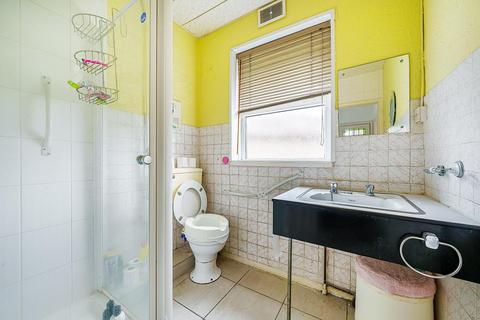 201 Woodmansterne Road, London, SW16 5TY