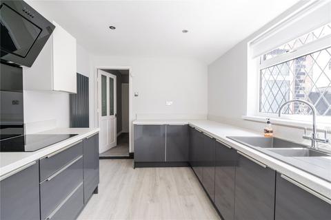 16 Escart Avenue, Grimsby, DN32 8ER