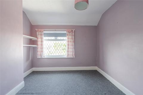 16 Escart Avenue, Grimsby, DN32 8ER
