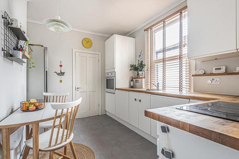102 Third Cross Road, Twickenham, TW2 5EA
