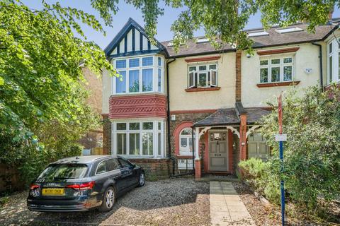8a Merton Hall Road, London, SW19 3PP