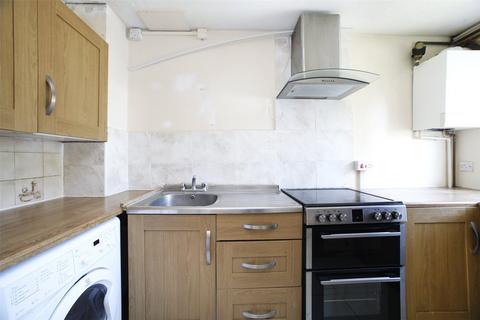 2 bedroom terraced house to rent, Lavender Road, London, SE16