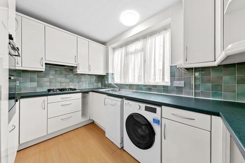 2 bedroom flat for sale - Royston Court, Lichfield Road, Kew, Richmond, Surrey TW9