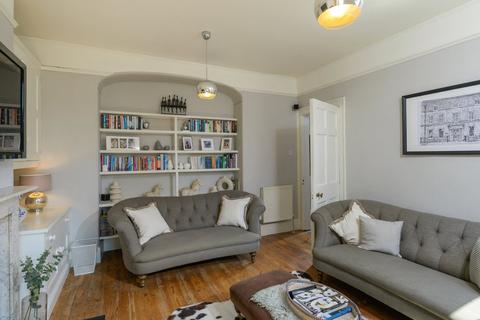 Bathwick House Bathwick Street, Bath, BA2 6NX