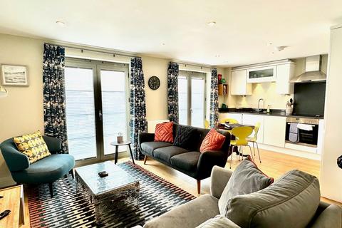 2 bedroom apartment for sale, Beach Street, Deal, Kent, CT14