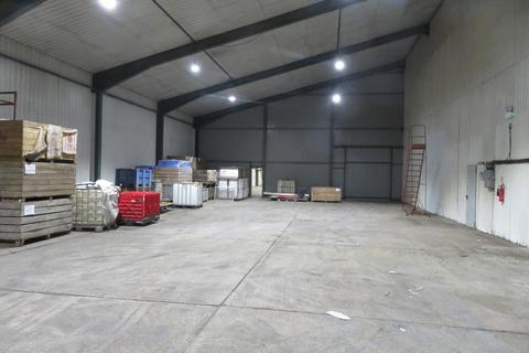 Warehouse to rent, Braintree