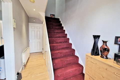 3 bedroom terraced house to rent - West Road, Chadwell Heath RM6 6YA