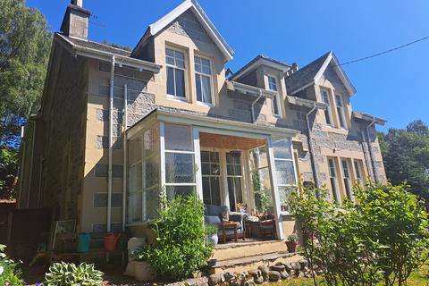 Alder Lodge Glen Road, Newtonmore, PH20 1EA