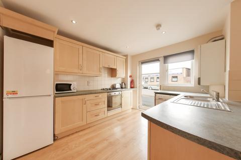 5 bedroom townhouse to rent, Daniel Place, West End, Dundee, DD1