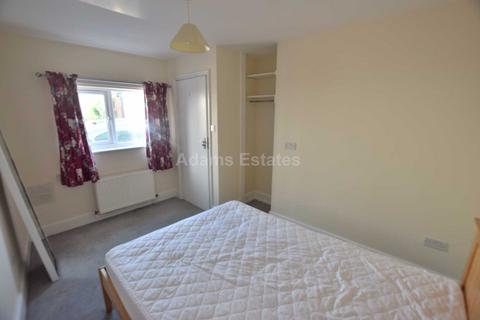 1 bedroom flat to rent, Annex, Tilehurst Road, Reading