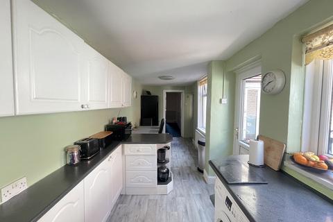 3 bedroom terraced house for sale, Fort Street, Lawe Top, South Shields, Tyne and Wear, NE33 2AZ
