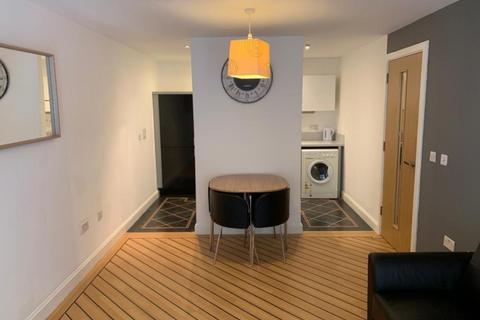 1 bedroom apartment to rent, Southside Apartments, St Johns Walk, Birmingham, B5 4TL