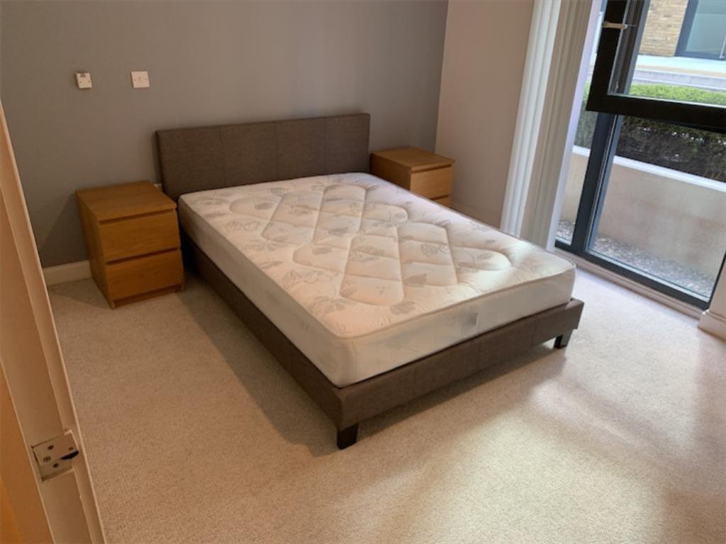 Media-1568718445894-9122550710 lge